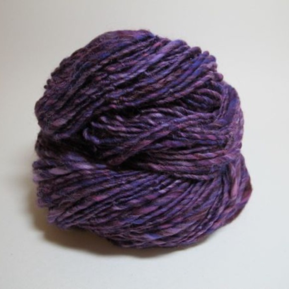 Merino Wool Handspun Yarn Single Ply 7427 - Picture 3 of 3